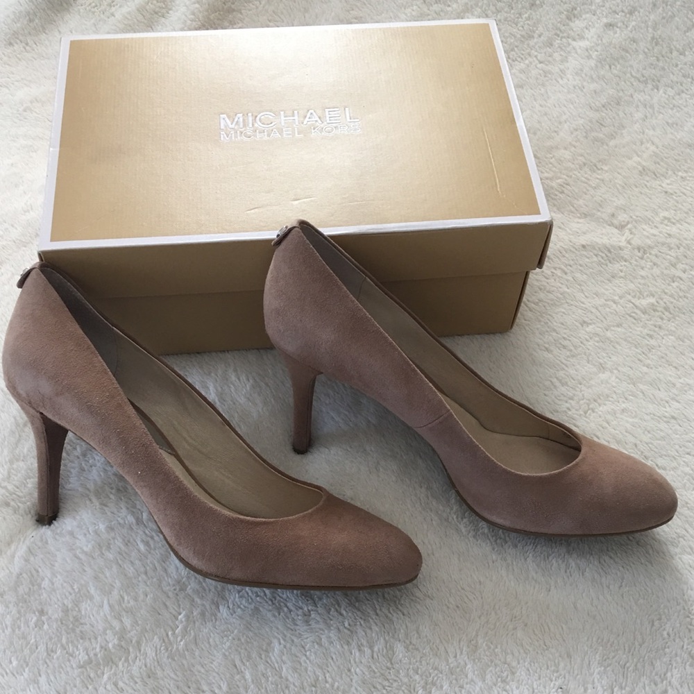 Michael Kors heels 🌺